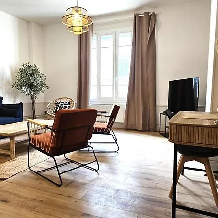 Aux Clefs Des Sacres - Le Barbatre Apartment Reims Exterior photo