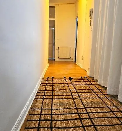 Aux Clefs Des Sacres - Le Barbatre Apartment Reims Exterior photo