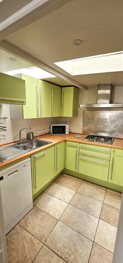 Aux Clefs Des Sacres - Le Barbatre Appartement *