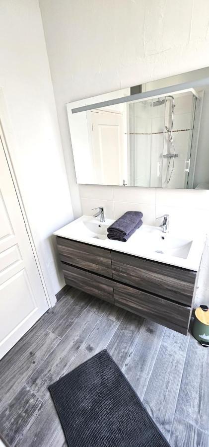 Appartement Aux Clefs Des Sacres - Le Barbatre Reims